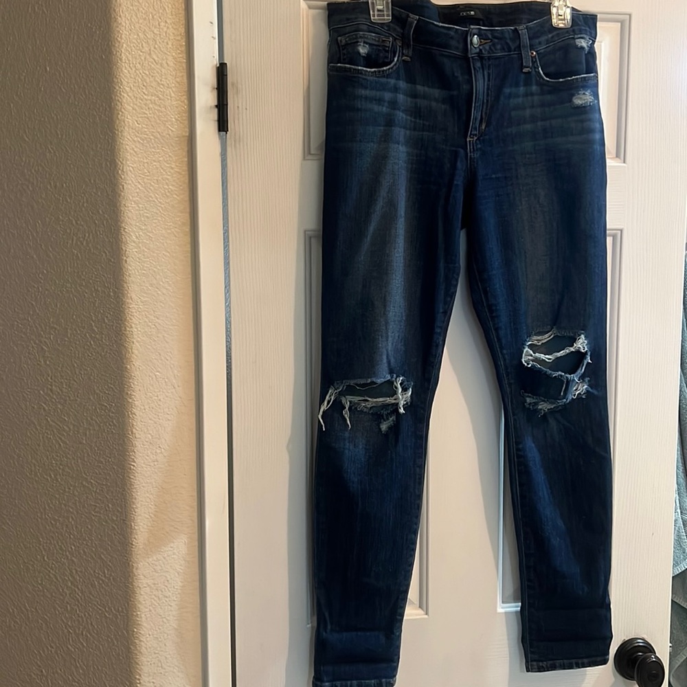 Joe’s jeans with holes in knees